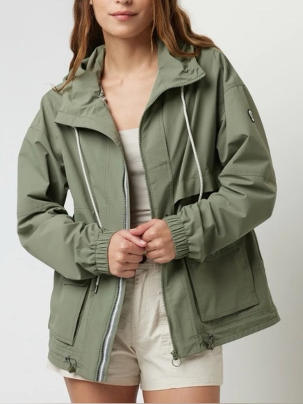 Vuori Elijo Rain Jacket Pistachio Green Womens M